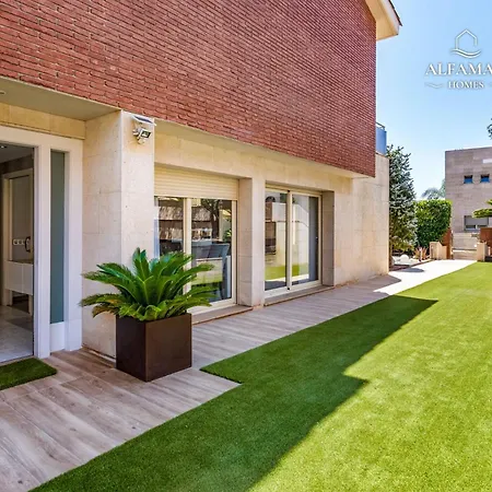 Serenia House - Modern Retreat In Fenals With Pool *