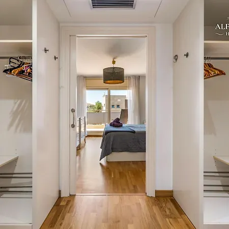 Serenia House - Modern Retreat In Fenals With Pool 료렛 드 마르